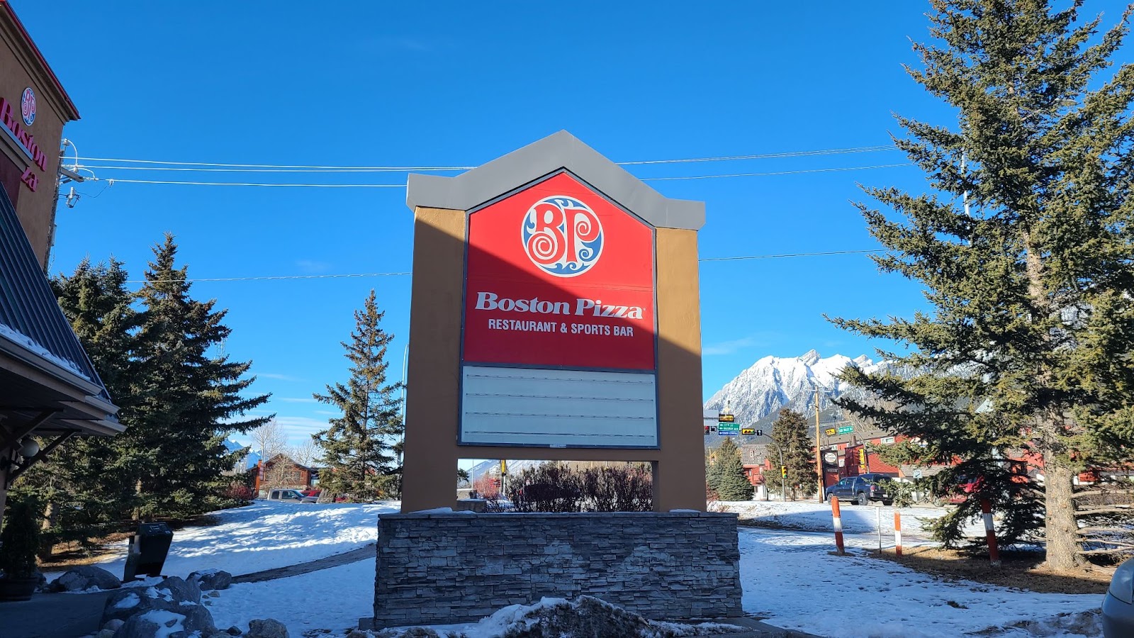 Boston Pizza Canmore