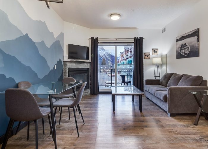newly renovated canadian rockies condo