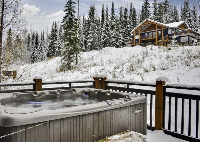 hot tub on snowy mountain