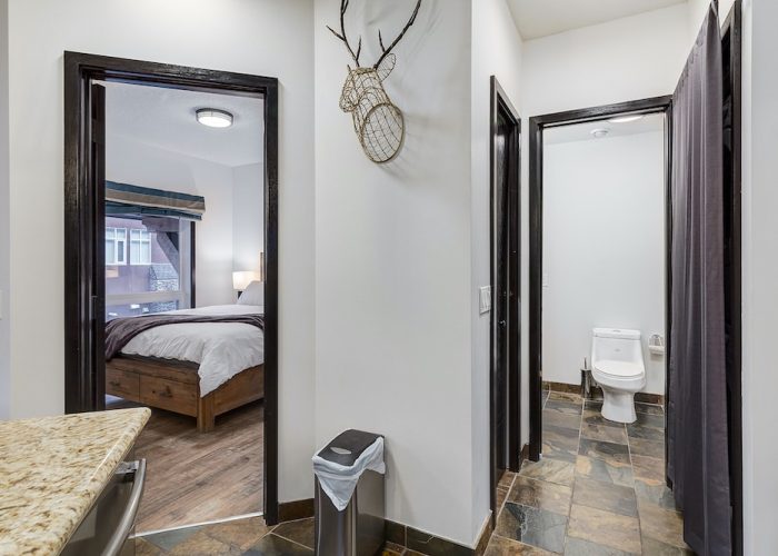 newly renovated canadian rockies condo