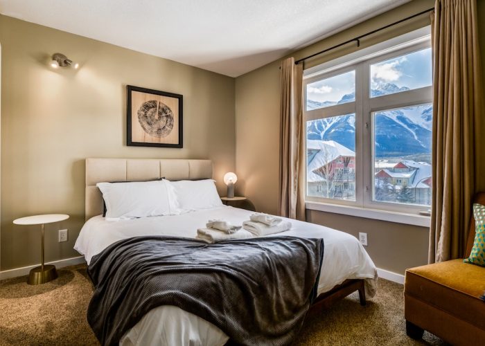 canmore Mountain View Condo