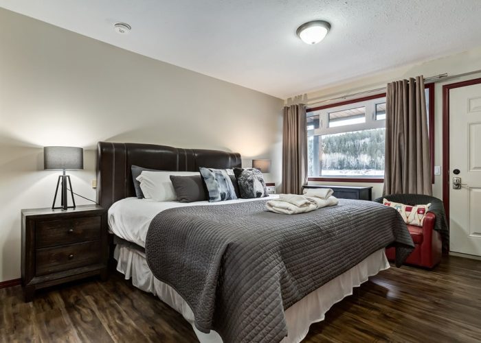 Dead Man’s Flats Mountain Condo Rental